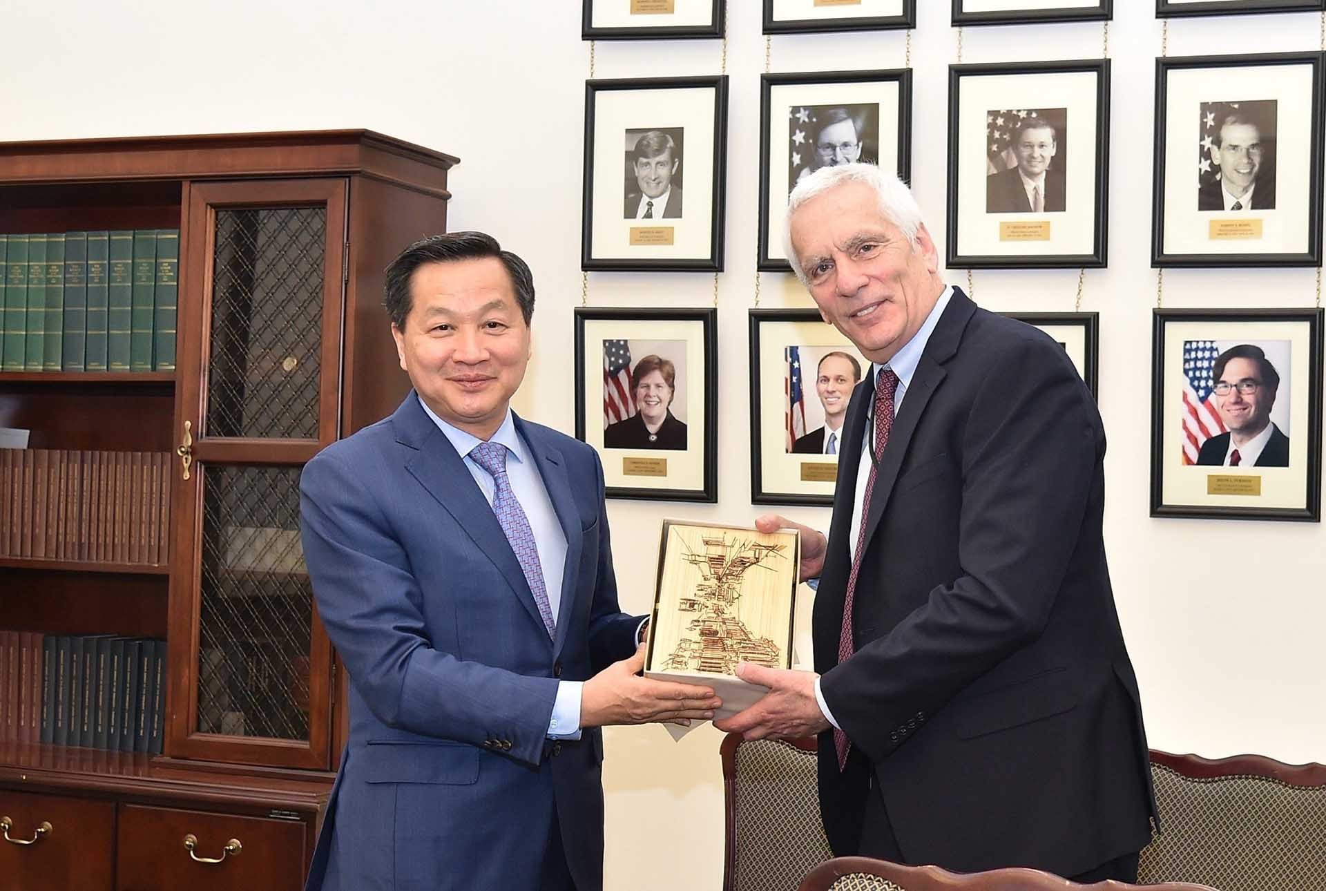 Phó Thủ tướng Lê Minh Khái gặp gỡ, trao đổi với giới chức và một số doanh nghiệp lớn của Hoa Kỳ