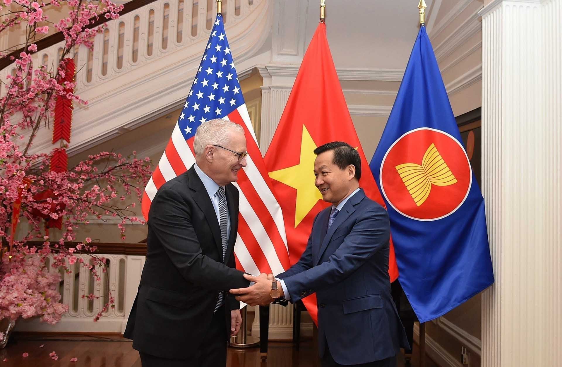Phó Thủ tướng Lê Minh Khái gặp gỡ, trao đổi với giới chức và một số doanh nghiệp lớn của Hoa Kỳ