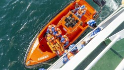 Cảnh sát biển Việt Nam-Ấn Độ luyện tập ứng phó sự cố, tai nạn trên biển