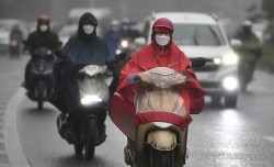 Dự báo thời tiết: Hà Nội có mưa vài nơi, Nam Bộ nắng nóng gay gắt