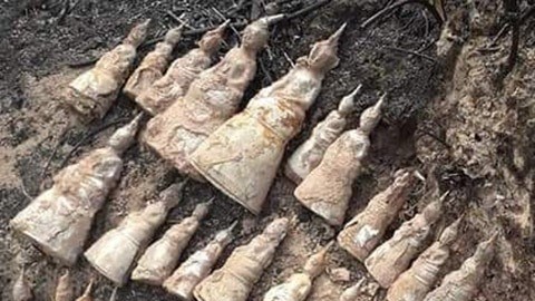 Lào phát hiện kho lưu giữ 51 bức tượng Phật nhỏ, tuổi đời hàng trăm năm