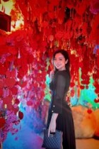 Sao Việt: Hoa hậu Jennifer Phạm 'hack tuổi' cực đỉnh, Huyền Lizzie khoe eo thon, vai gầy