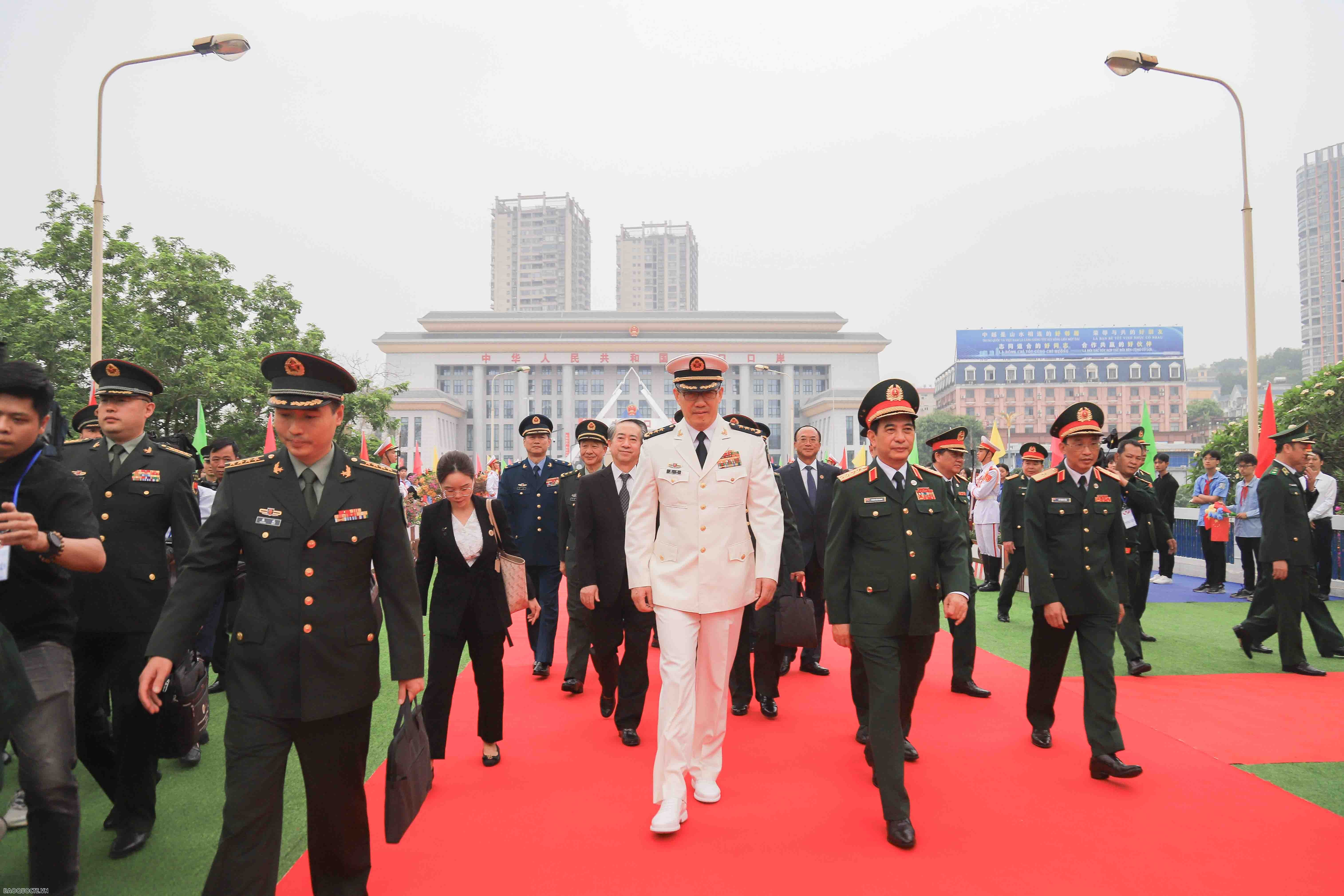 Thiết lập đường dây nóng giữa Bộ Quốc phòng Việt Nam và Trung Quốc