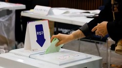Hàn Quốc: Lãnh đạo đảng cầm quyền và Thủ tướng từ chức sau thất bại lớn