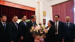 Đại sứ quán Việt Nam tại Nga chúc mừng Tết cổ truyền Bun Pi May của Lào