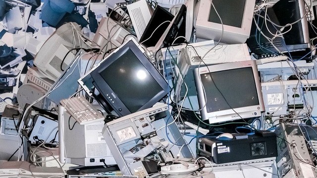 Solutions proposed to tackle growing challenge of electronic waste