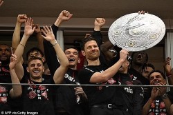 Sau 42 trận bất bại, Bayer Leverkusen lần đầu tiên vô địch giải quốc gia Đức