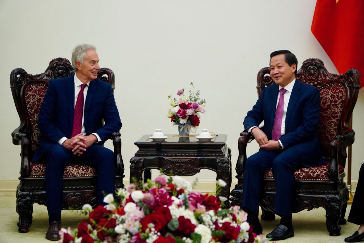 Phó Thủ tướng Lê Minh Khái tiếp Tony Blair