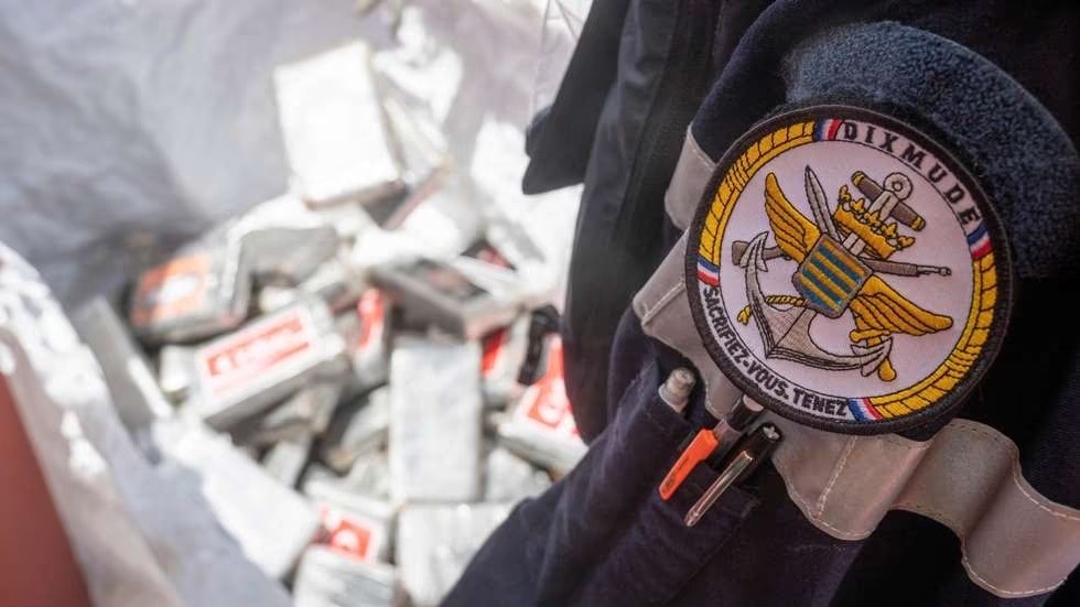Điểm tin thế giới sáng 17/4: Ukraine giảm độ tuổi động viên quốc phòng, Argentina mua 24 tiêm kích F-16, Senegal thu hơn 1 tấn cocaine