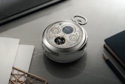 Thụy Sỹ: Tiết lộ về kiệt tác đồng hồ bỏ túi phức tạp nhất thế giới, có lịch vạn niên Trung Quốc