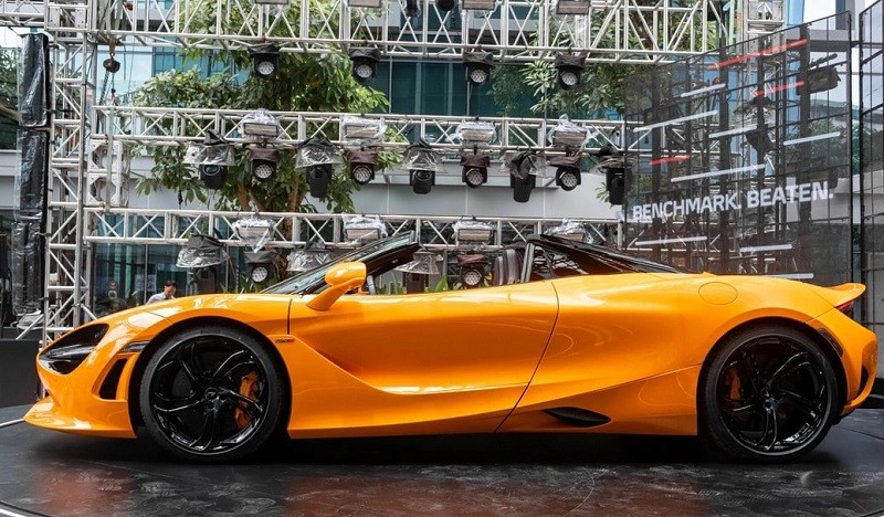 Cận cảnh siêu xe McLaren 750S Spider vừa ra mắt tại Việt Nam, giá khởi điểm 21,7 tỷ đồng