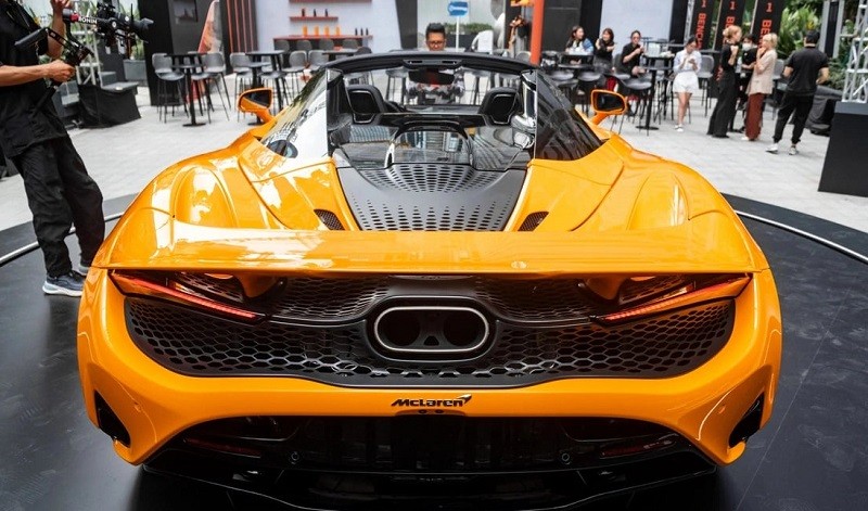 Cận cảnh siêu xe McLaren 750S Spider vừa ra mắt tại Việt Nam, giá khởi điểm 21,7 tỷ đồng