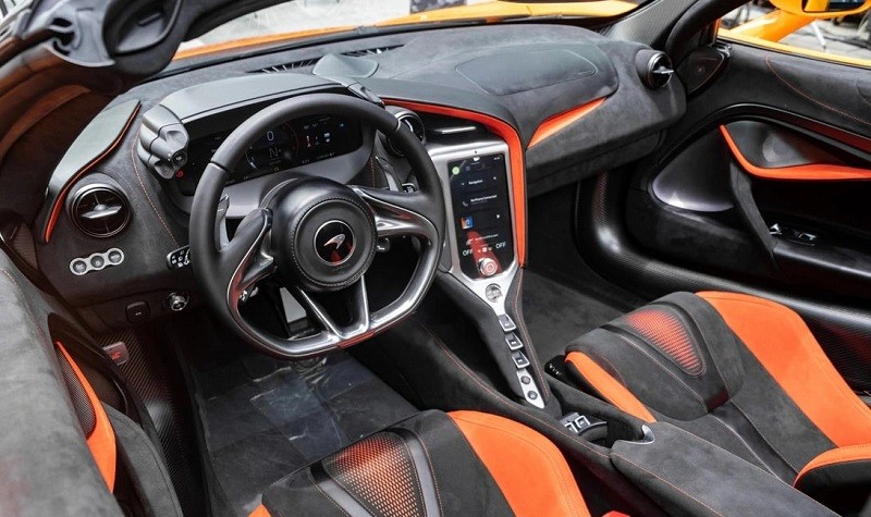 Cận cảnh siêu xe McLaren 750S Spider vừa ra mắt tại Việt Nam, giá khởi điểm 21,7 tỷ đồng Cận cảnh siêu xe McLaren 750S Spider vừa ra mắt tại Việt Nam, giá khởi điểm 21,7 tỷ đồng