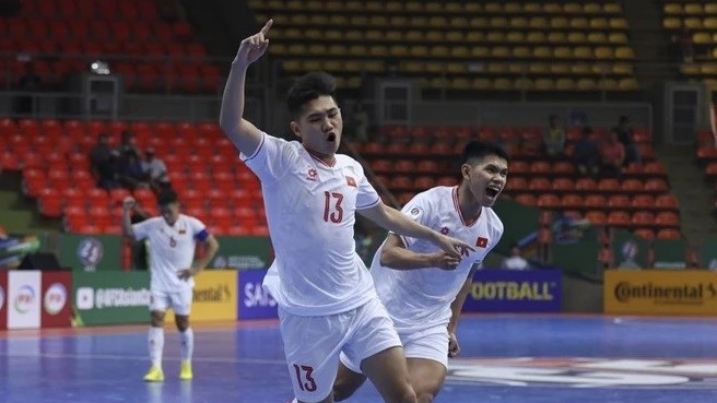 VCK Futsal châu Á 2024: Đội tuyển Futsal Việt Nam có trận thắng đầu tiên trước Futsal Trung Quốc