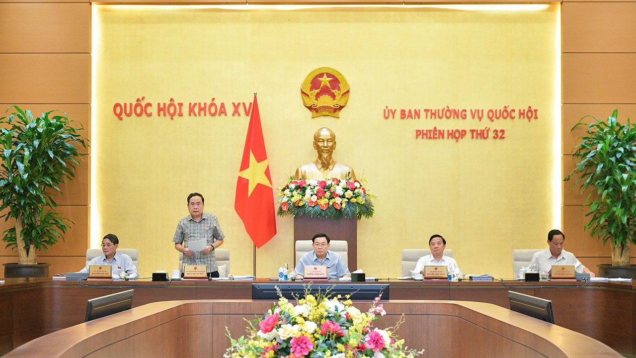 Bảo đảm chế độ đãi ngộ đối với các thành viên cơ quan Việt Nam ở nước ngoài phù hợp với tiềm lực, vị thế điều kiện kinh tế của đất nước trong tình hìn