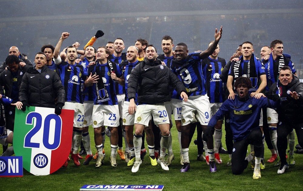 Inter Milan vô địch sớm 5 vòng đấu giải bóng đá vô địch quốc gia Italy 2023/24