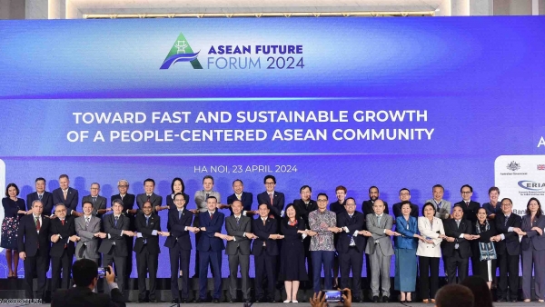 Phiên toàn thể thứ hai Diễn đàn Tương lai ASEAN 2024: Bảo đảm an ninh toàn diện vì Cộng đồng lấy người dân làm trung tâm