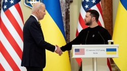 Tính toán ‘không đi đâu mà thiệt’ của Tổng thống Mỹ Biden trong khoản viện trợ 61 tỷ USD gửi tới Ukraine