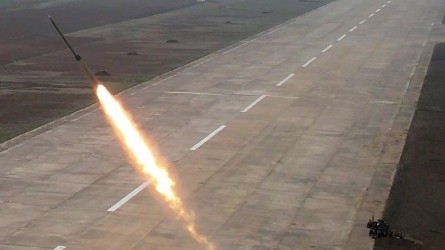 Chủ tịch Triều Tiên thị sát buổi thử nghiệm vũ khí phóng loạt, nói về mục tiêu xây dựng 'quân đội giỏi nhất thế giới'