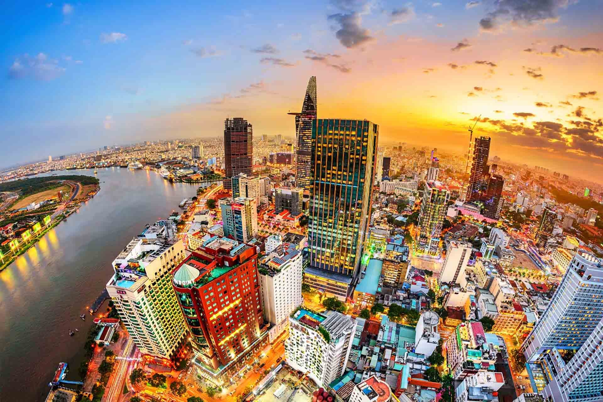 Việt Nam trở thành nền kinh tế lớn thứ tư ASEAN và thứ 40 thế giới, năng động và có độ mở cao, với quy mô thương mại quốc tế nằm trong top 20 toàn cầu. (Nguồn: Getty Images)