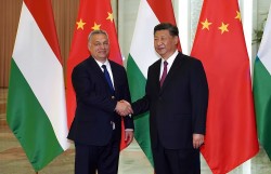 Đi châu Âu ‘chữa lành’, Chủ tịch Trung Quốc Tập Cận Bình nói điều ngọt ngào ở Serbia, ‘gửi thư tình’ tới Hungary