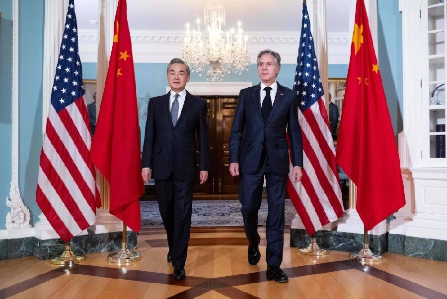Ảnh ấn tượng (22-28/4): Nga vững mạnh bất chấp thách thức chưa từng có, Mỹ-Trung ‘bắt đầu ổn định’, Tổng thư ký NATO trải nghiệm tiêm kích ‘chim sắt’
