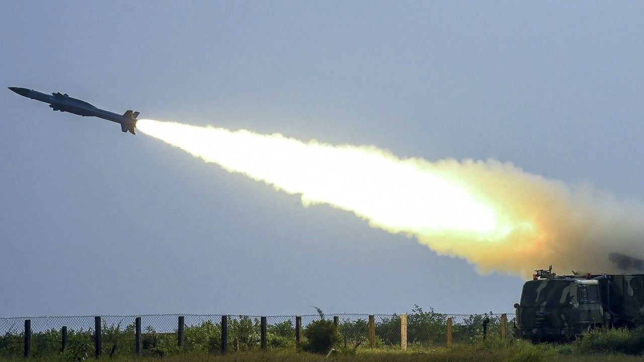 Ấn Độ thử nghiệm thành công tên lửa siêu thanh hỗ trợ phóng ngư lôi