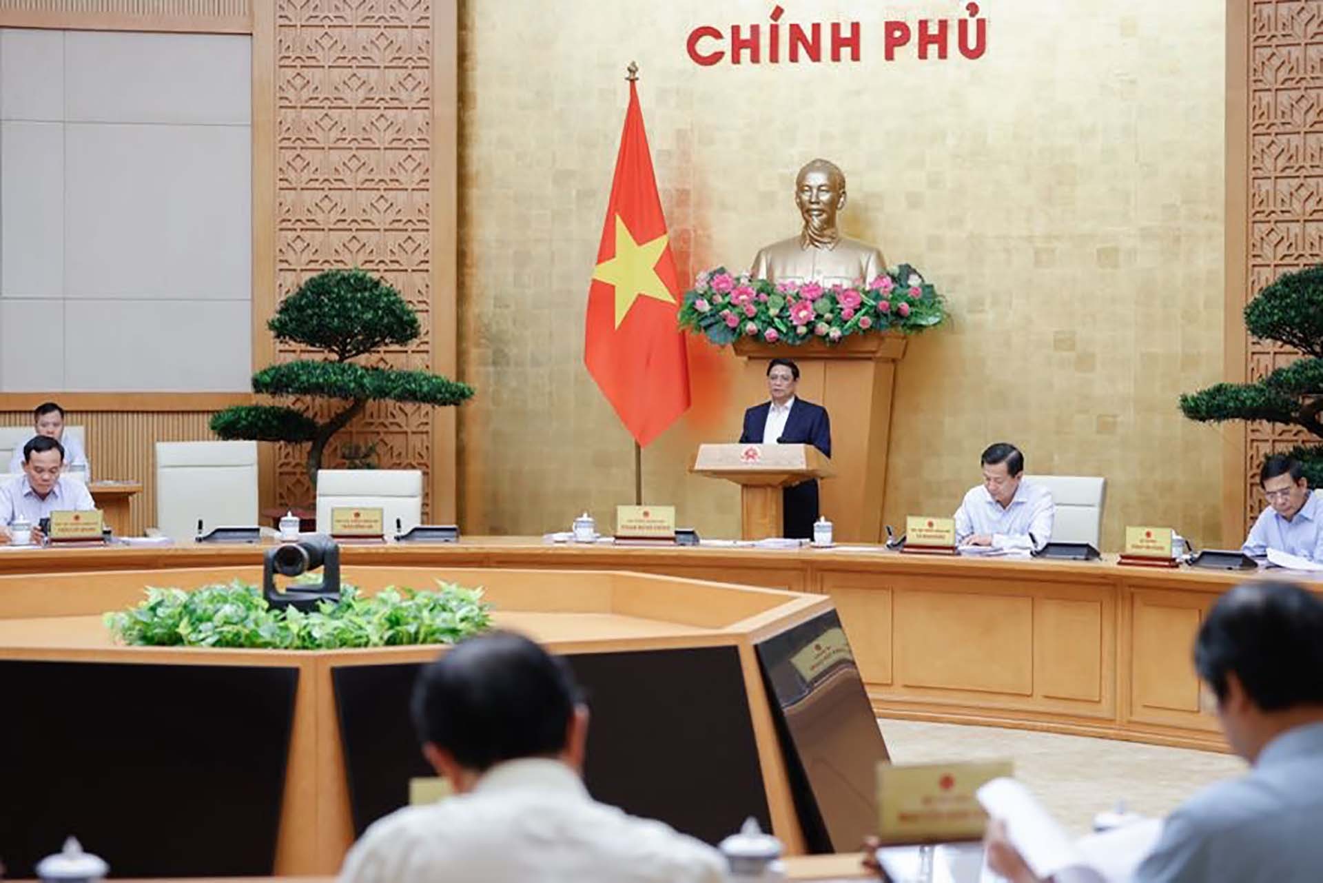 Thủ tướng Phạm Minh Chính chủ trì phiên họp Chính phủ thường kỳ tháng 4/2024