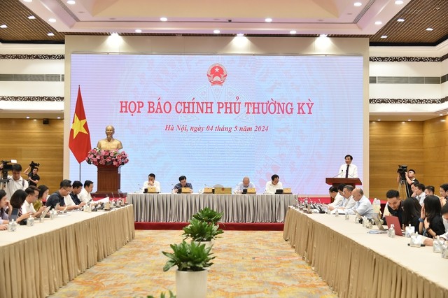 Họp báo Chính phủ thường kỳ tháng 4