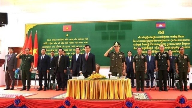 Honouring Cambodian officers, officials in search for Vietnamese fallen soldiers