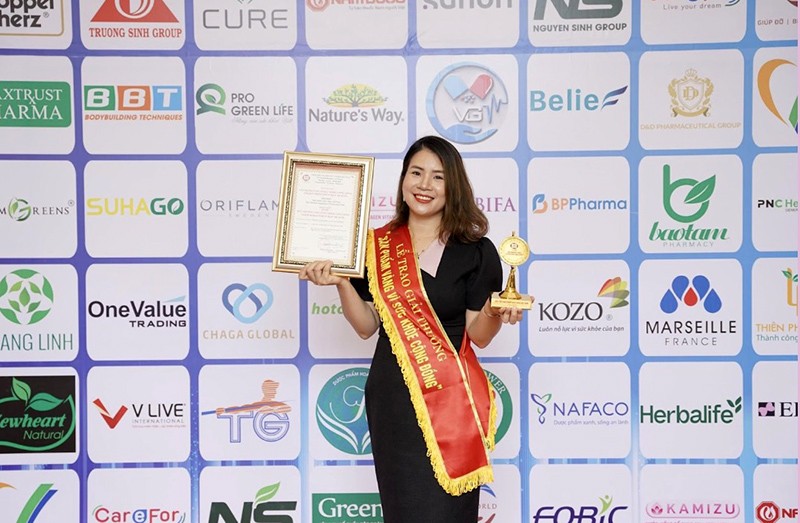 Cure Kjm Aloe Việt Nam tự hào nhận giải thưởng 'Sản phẩm vàng vì sức khoẻ cộng đồng' năm 2024