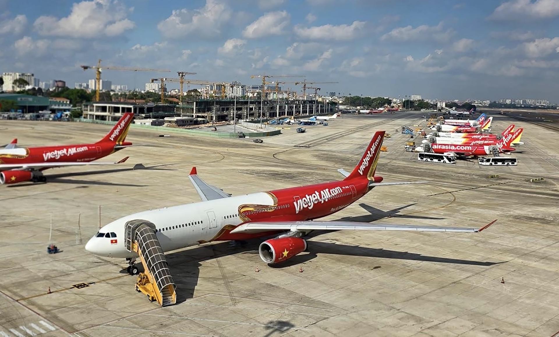 Chào ngày đôi 5/5, Vietjet tung hàng triệu vé bay giảm đến 55%