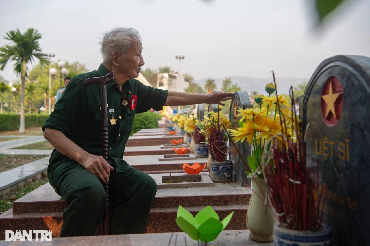 Điện Biên Phủ rực rỡ cờ hoa đón đại lễ mừng chiến thắng