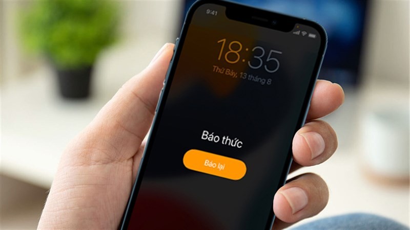 Apple cho biết sẽ nhanh chóng khắc phục sự cố báo thức trên iPhone