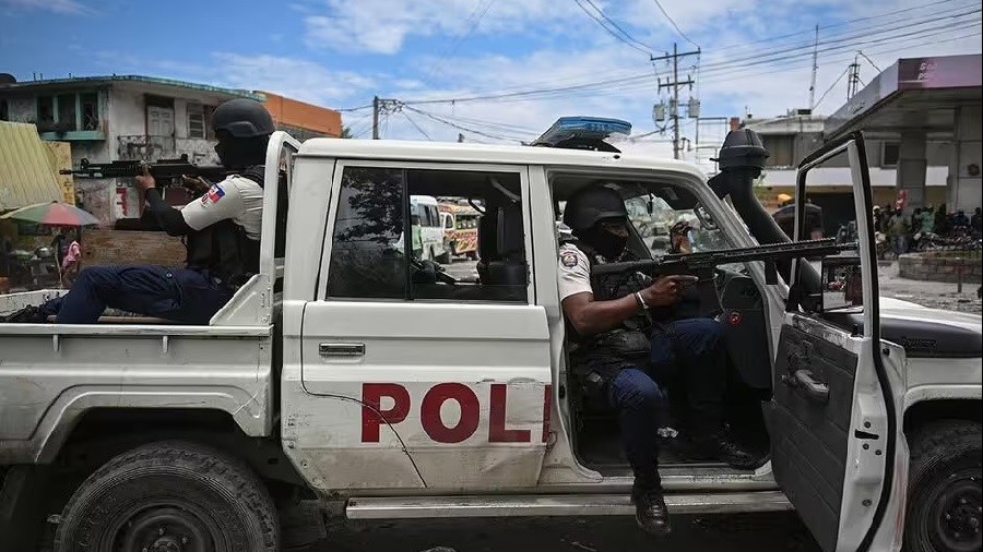 Khủng hoảng Haiti: Mỹ xác nhận điều động lực lượng, gửi viện trợ vũ khí tới thủ đô Port-au-Prince