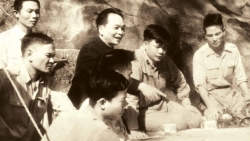 Đại tướng Võ Nguyên Giáp với chiến dịch Điện Biên Phủ
