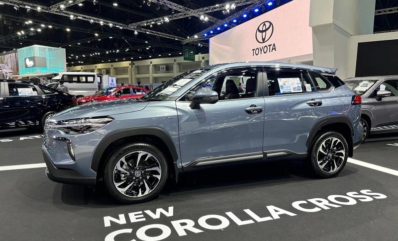 La-zăng mới trên Toyota Corolla Cross 2024 tại Thái Lan không quá khác biệt so với đời cũ