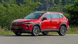 Cập nhật bảng giá lăn bánh Toyota Corolla Cross 2024 vừa ra mắt