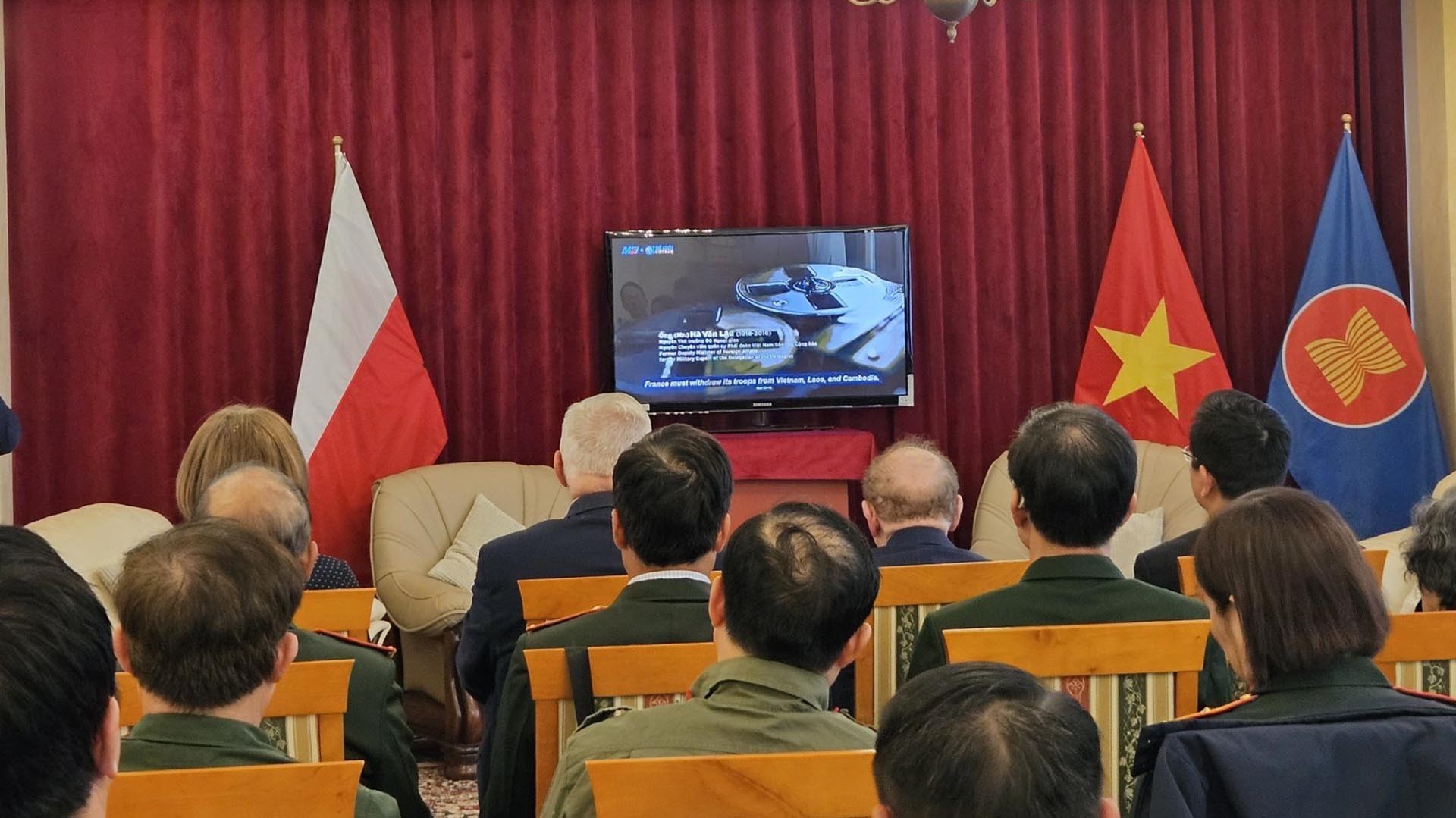 Tọa đàm 'Dấu ấn về Hiệp định Geneva và Việt Nam trong ký ức những người bạn Ba Lan'