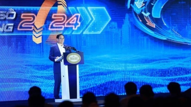 PM Pham Minh Chinh sets major goals for banking sector in digital transformation