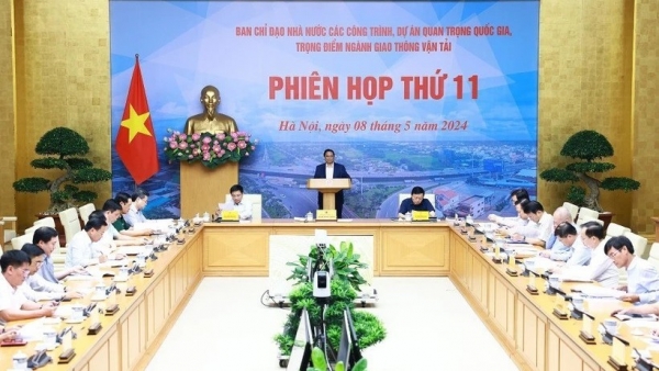 PM Pham Minh Chinh urged acceleration of key transport projects