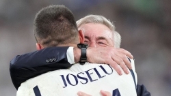 Hình ảnh Joselu vui mừng xúc động cùng Real Madrid vào chung kết Champions League