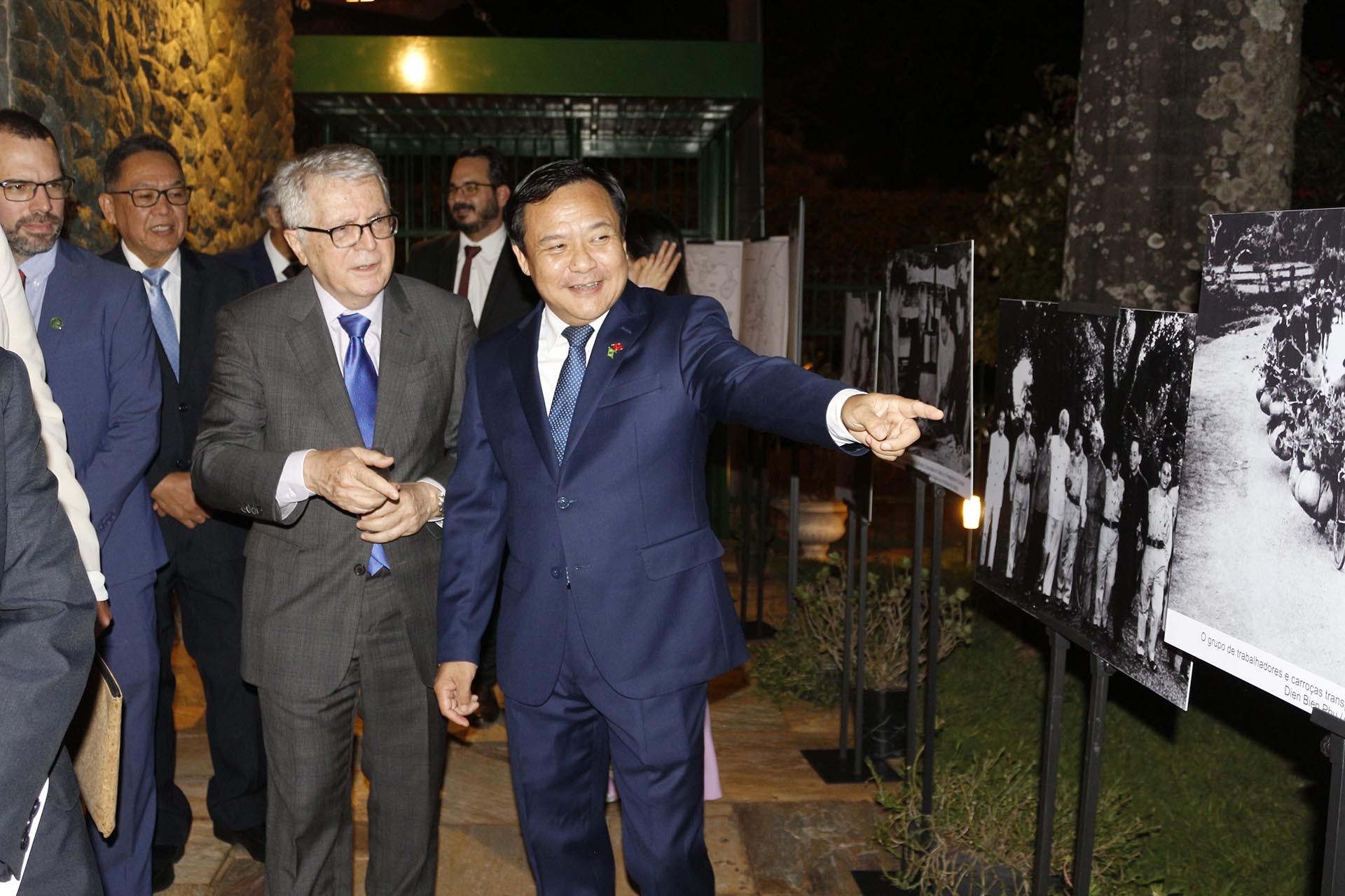Gặp mặt nhân dịp 35 năm thiết lập quan hệ ngoại giao Việt Nam Brazil và 70 năm Chiến thắng Điện Biên Phủ