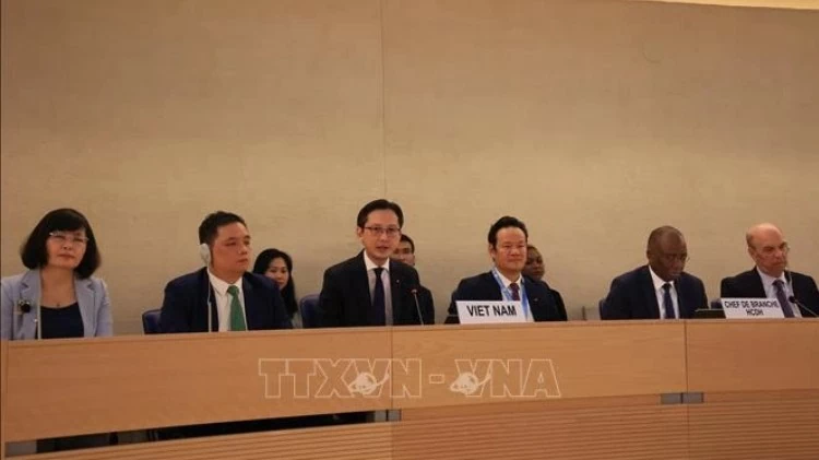 UNHRC adopts outcomes of Vietnam’s IV cycle UPR