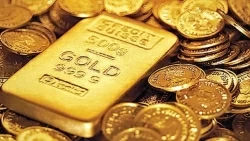 Giá vàng hôm nay 31/7/2024: Giá vàng sẽ tăng nhanh trở lại, nhu cầu vàng trang sức giảm mạnh, thận trọng với khả năng chi phối từ phương Tây