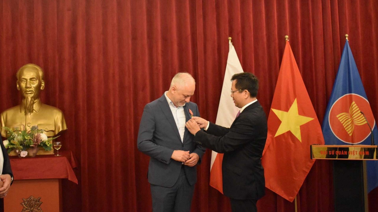 Friendship Medal awarded to Polish Parliament's Member Grzegorz Bernard Napieralski