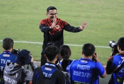 Lý do HLV Kiatisuk chia tay CLB Công an Hà Nội đúng lúc V-League 2023/24 vào giai đoạn nước rút