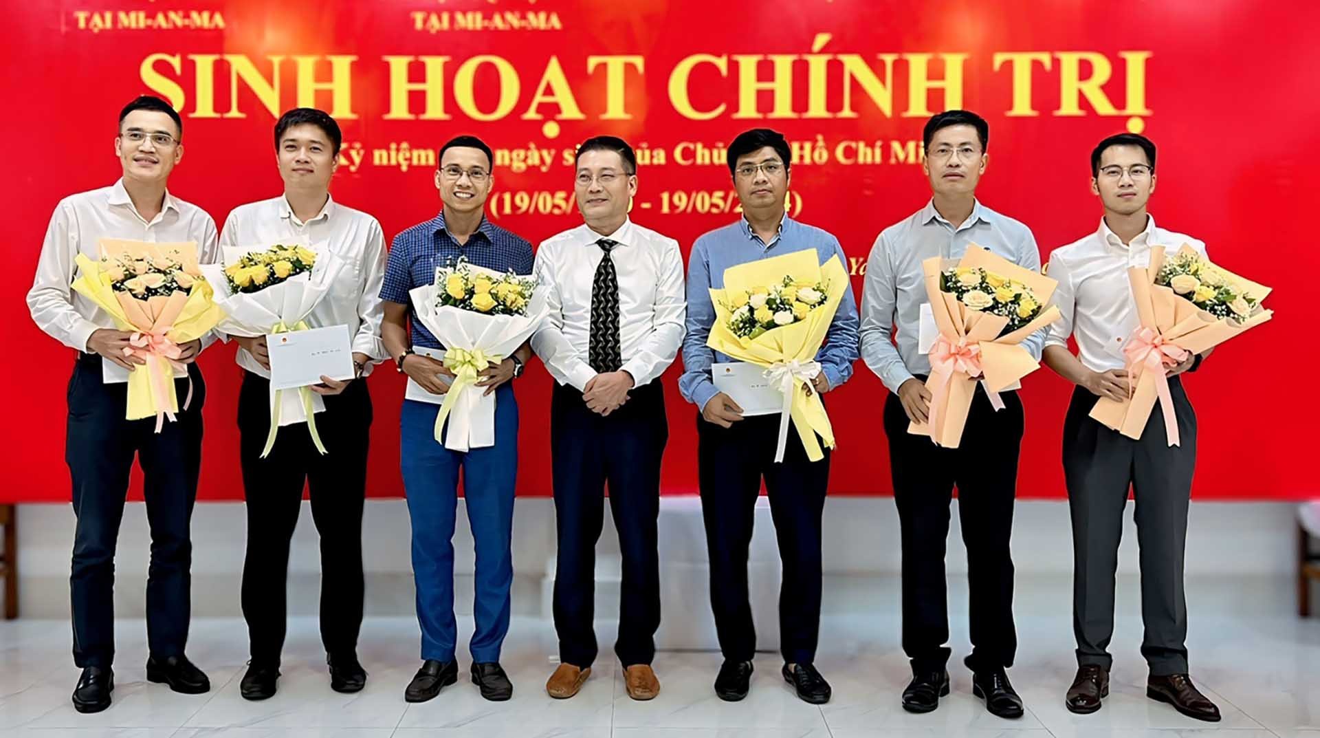 Đại sứ quán Việt Nam tại Myanmar tổ chức sinh hoạt chuyên đề về tư tưởng, đạo đức, phong cách Hồ Chí Minh