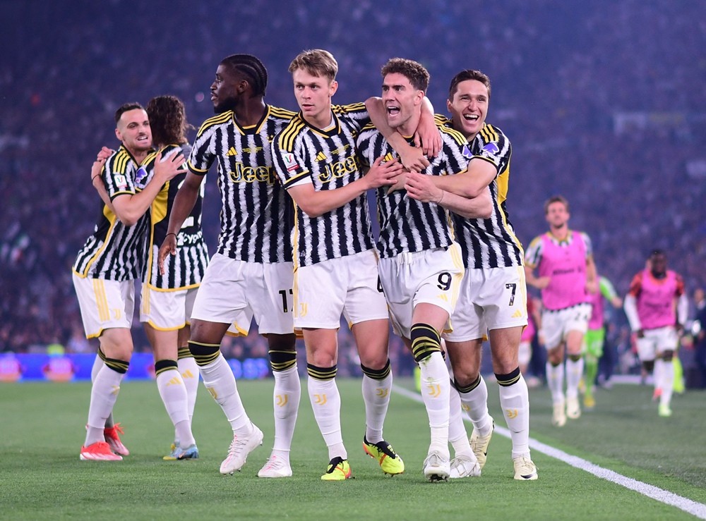 Juventus lần thứ 15 đăng quang Coppa Italy