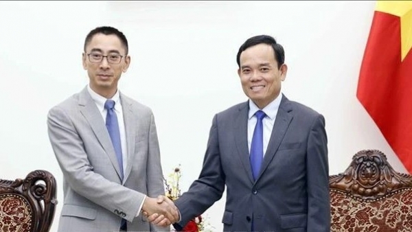 Deputy PM Tran Luu Quang receives Vice President of Huawei Asia Pacific